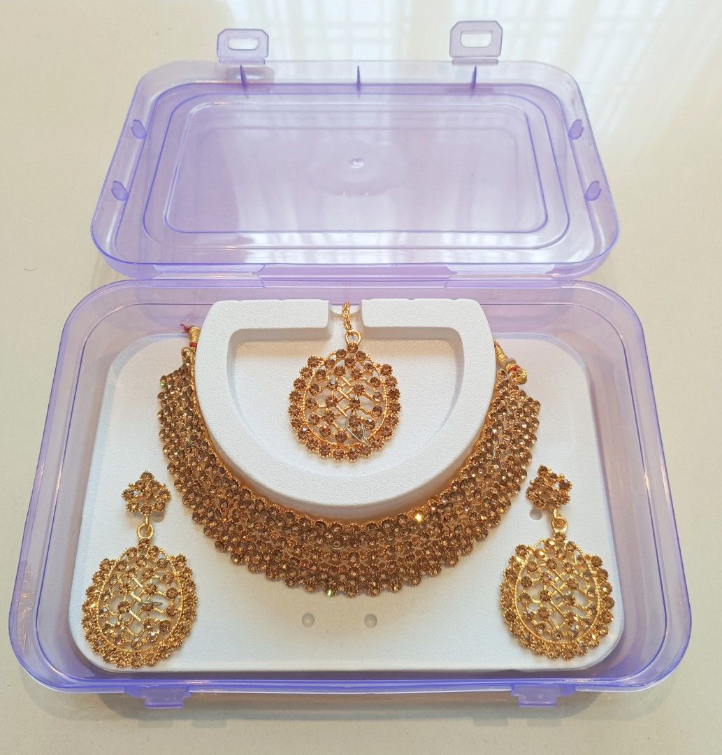 Costume jewellery Women s Fashion Jewelry Organisers