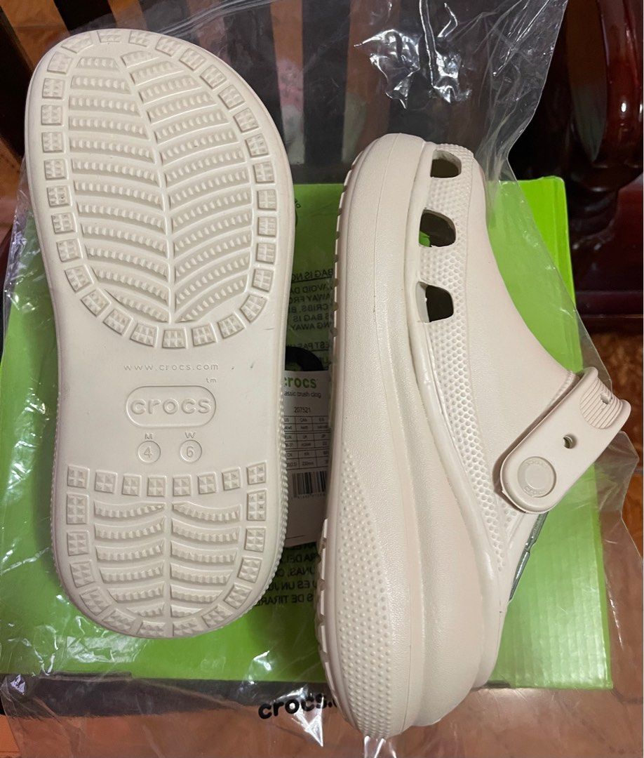 Crocs for sale (Category: Slippers and slides) located in Mandaluyong City. Submitted by anicascloset (Listing ID 1245659474, Image 3). Description: Crocs wedge style Brand New Size: 6 W/ 4 M Color: Cream with plastic and box RFS: wrong size, order is size 5 W 😢.