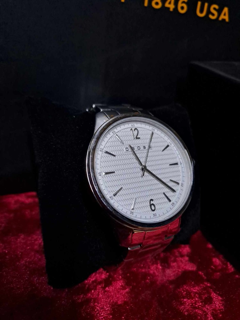 CROSS Analog White Dial Men s Watch CR8051 22 Men s Fashion Watches Accessories Watches on Carousell