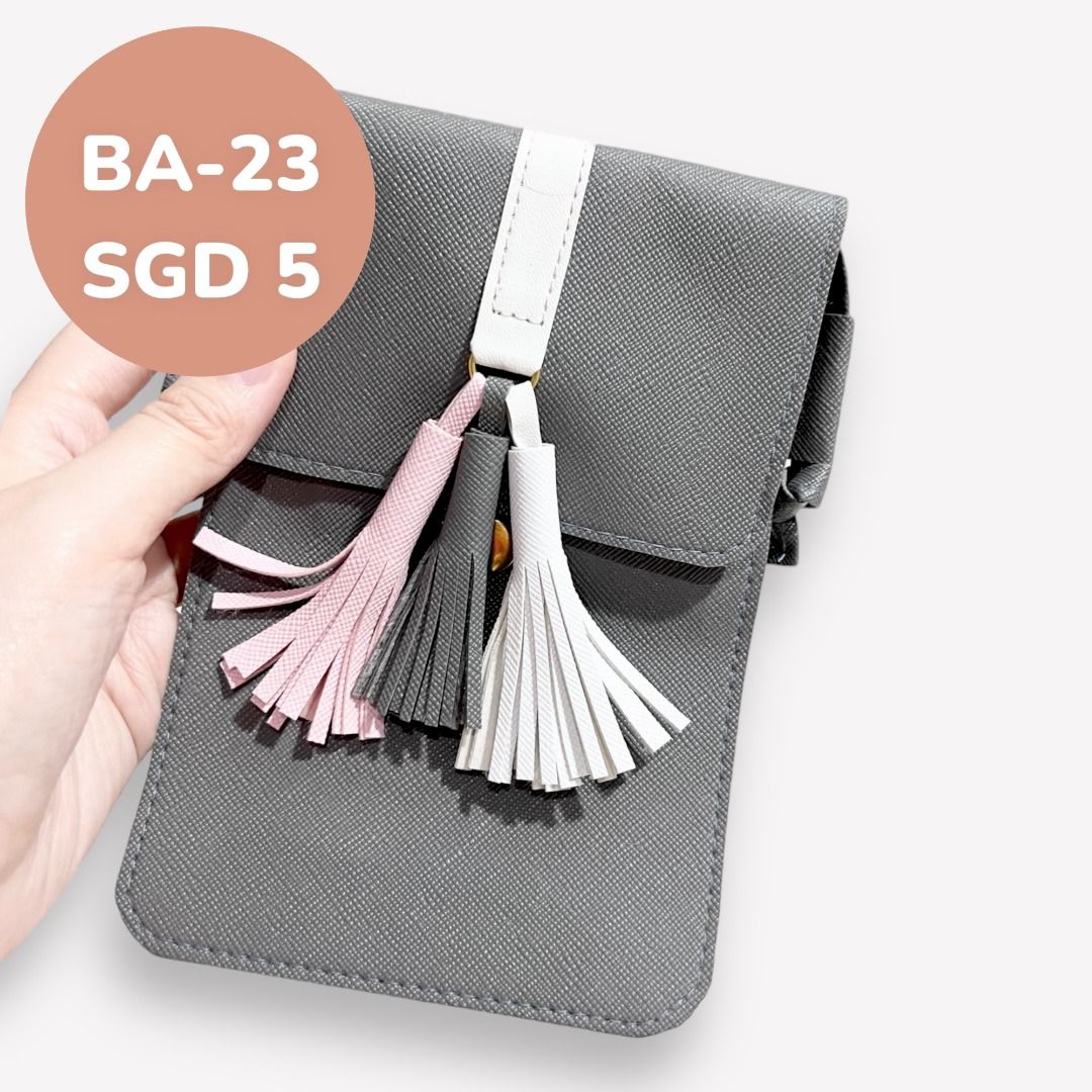 Medium crossbody purse discount