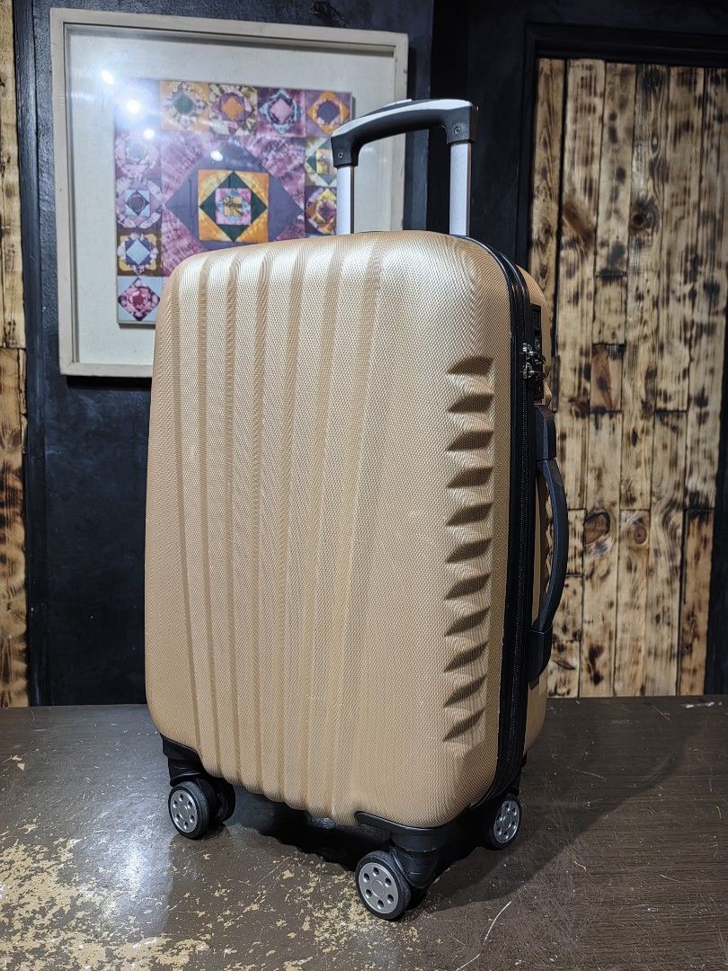 D. Kelly Luggage, Hobbies & Toys, Travel, Luggage on Carousell