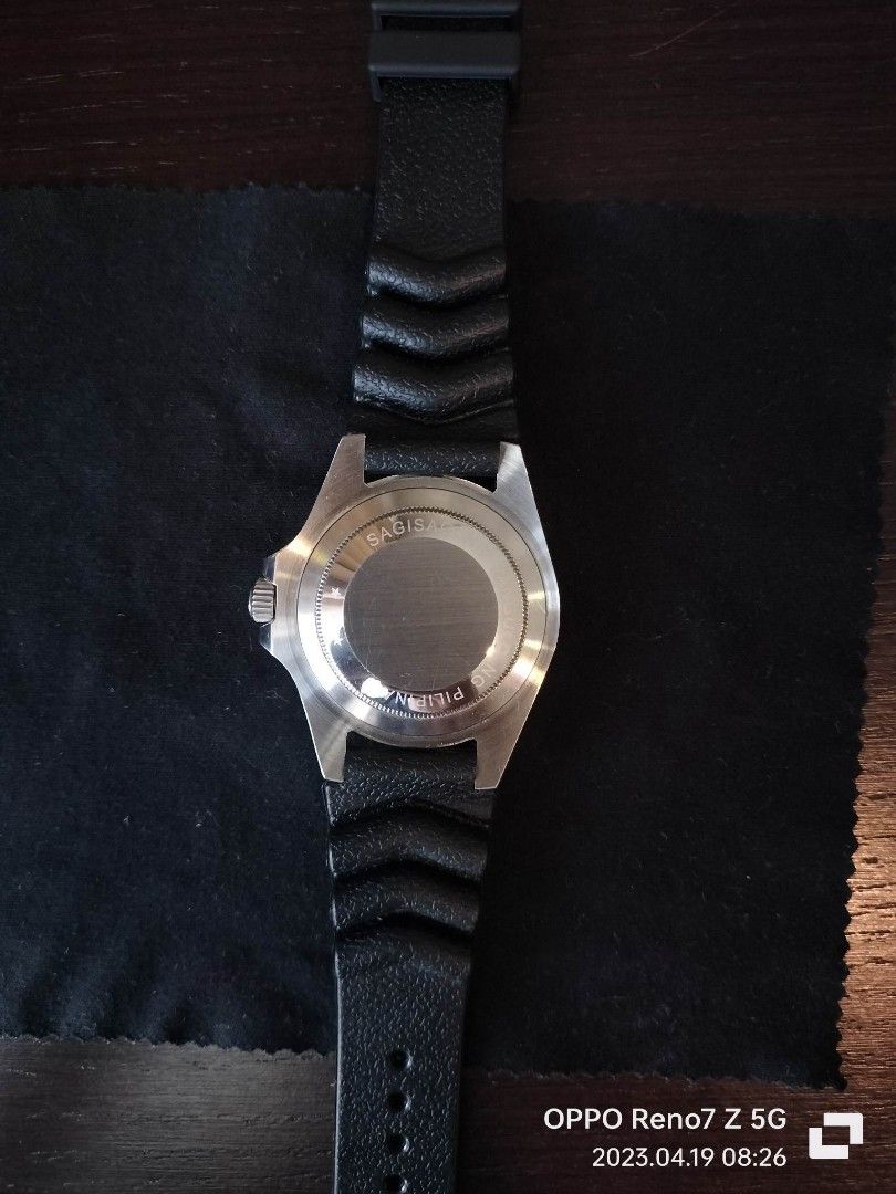 duterte collectible watch, Men's Fashion, Watches & Accessories ...
