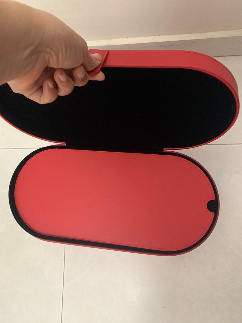 Dyson Airwrap Complete, Beauty & Personal Care, Hair on Carousell