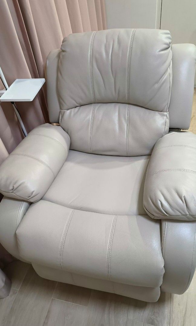 Electric Recliner Sofa single, Furniture & Home Living, Furniture
