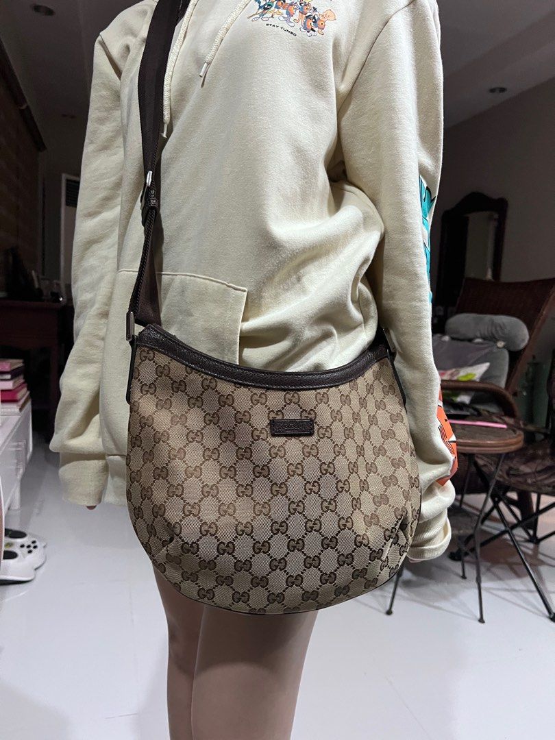 GUCCI BAG SLING Luxury Bags Wallets on Carousell
