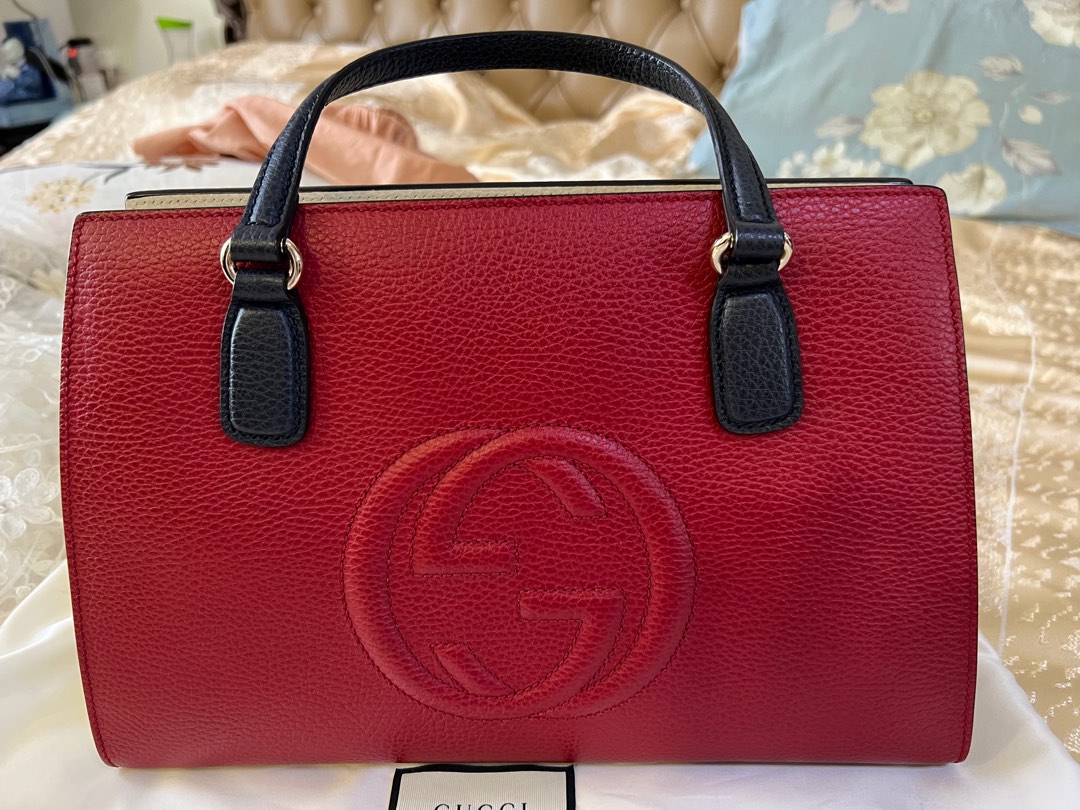 Gucci soho online top handle bag