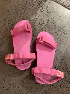 (Category: ) located in . Submitted by cmdthrift (Listing ID 1245762459, Image 1). Description: .