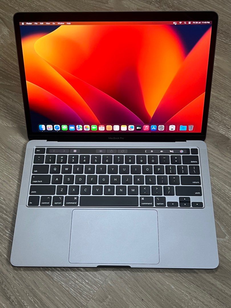 i5-10th/16/500 MacBook Pro 13-inch, 2020, Four Thunderbolt 3 Ports