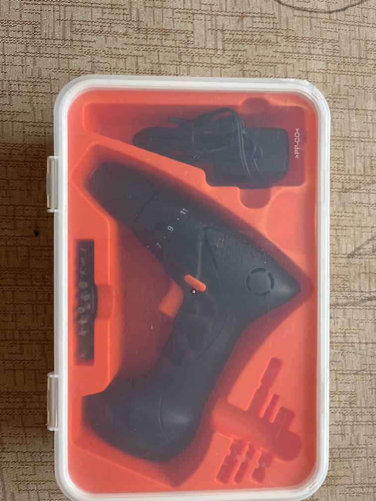 IKEA screw driver, Furniture & Home Living, Home Improvement