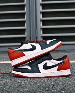 (Category: ) located in . Submitted by sneakerworld_my (Listing ID 1245663361, Image 1). Description: .
