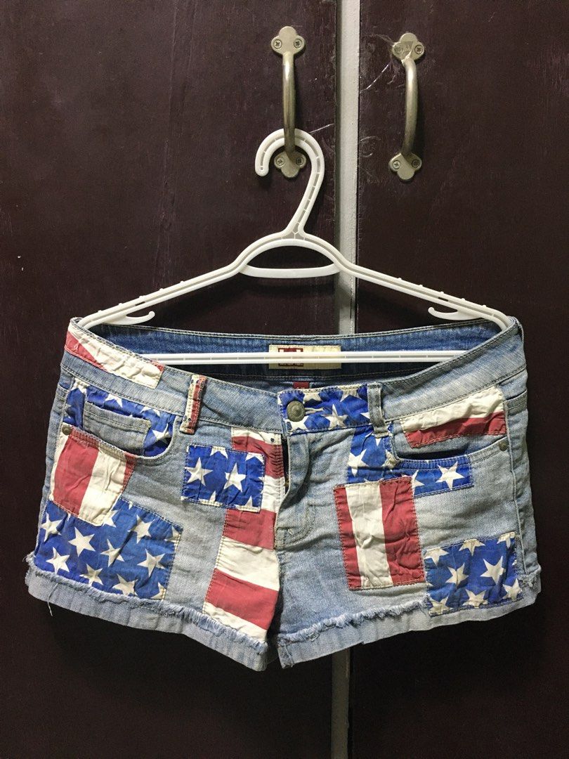 LEI Ashley Lowrise Denim Shorts Women s Fashion Bottoms Shorts on Carousell