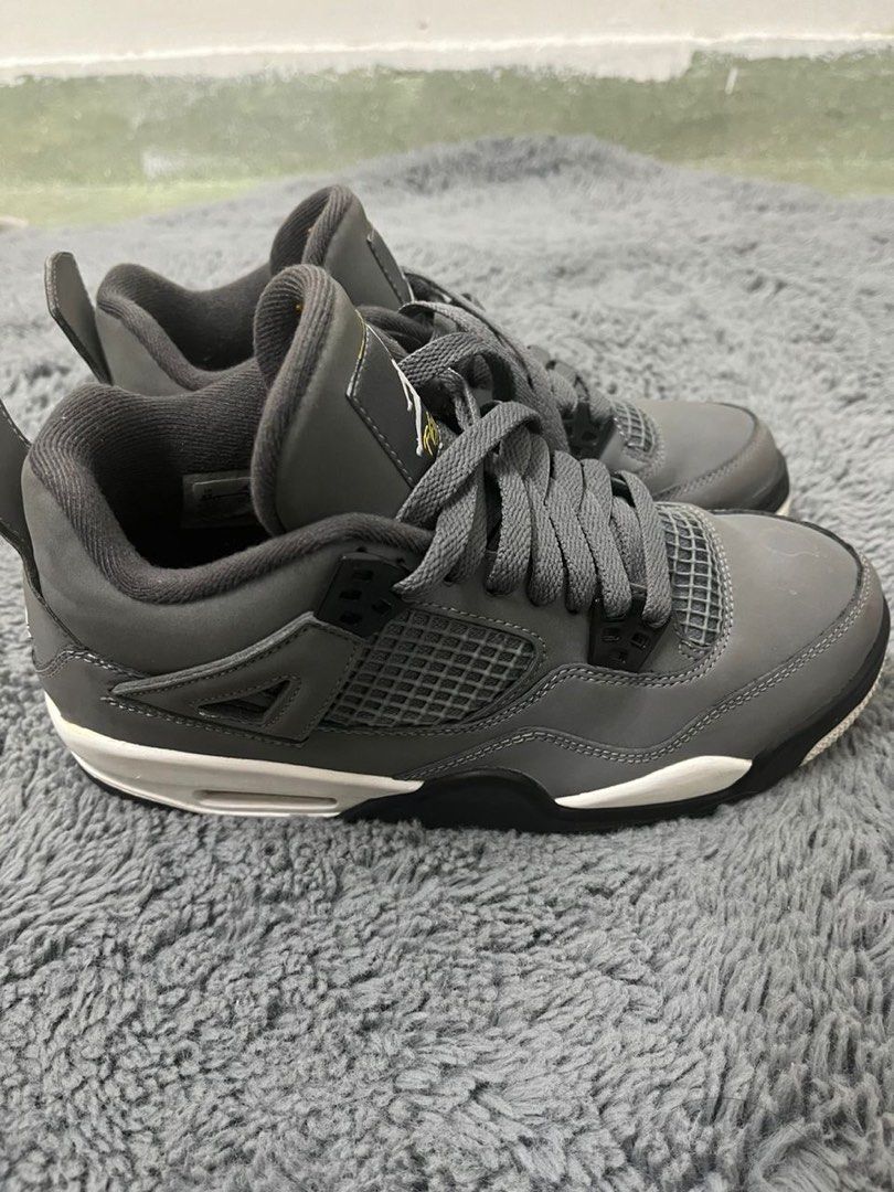 Jordan 4 cool grey size 7 hotsell