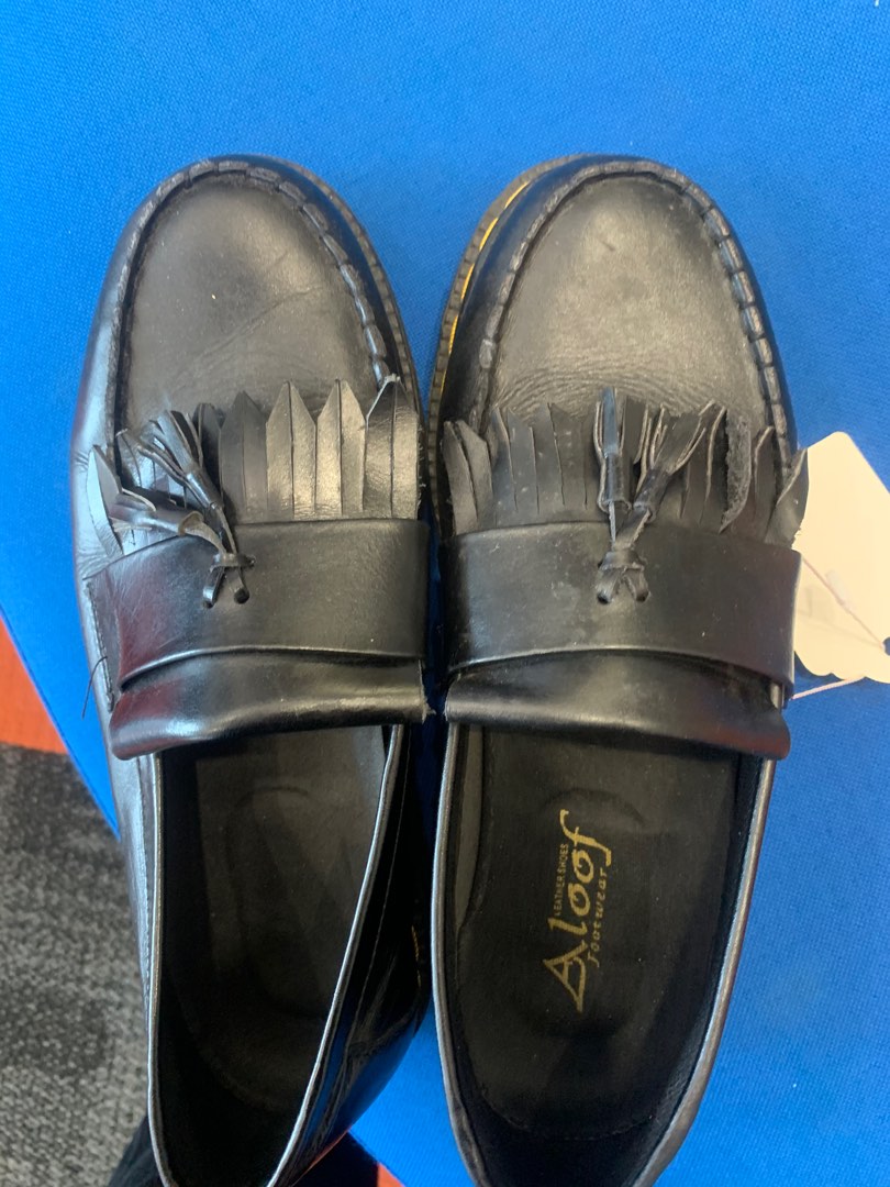 Local brand loafer Shoes, Fesyen Wanita, Sepatu di Carousell