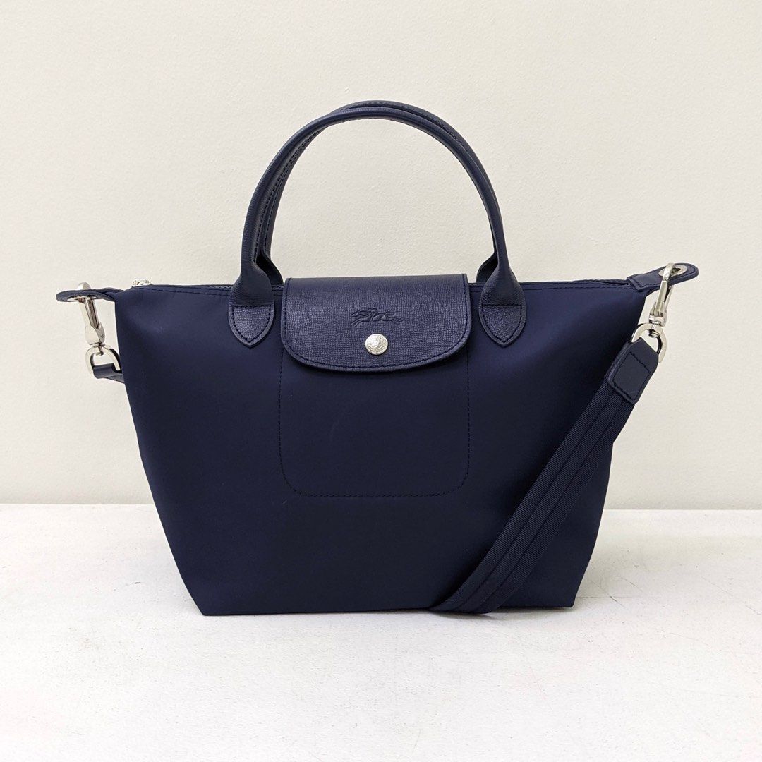 Longchamp Le Pliage Neo Small navy, Women's Fashion, Bags & Wallets, Tote  Bags on Carousell