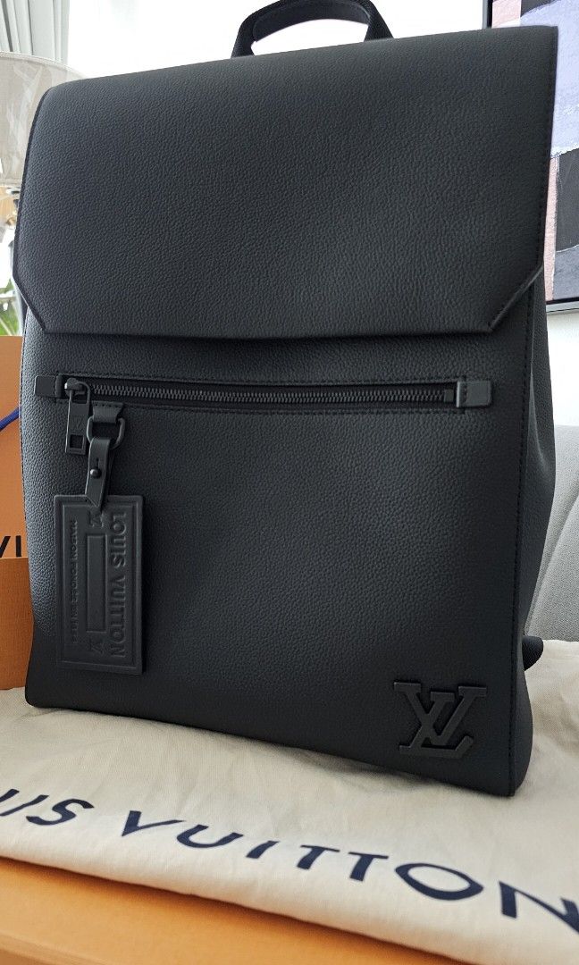 LOUIS VUITTON Aerogram Fastline Backpack Leather Black M21367