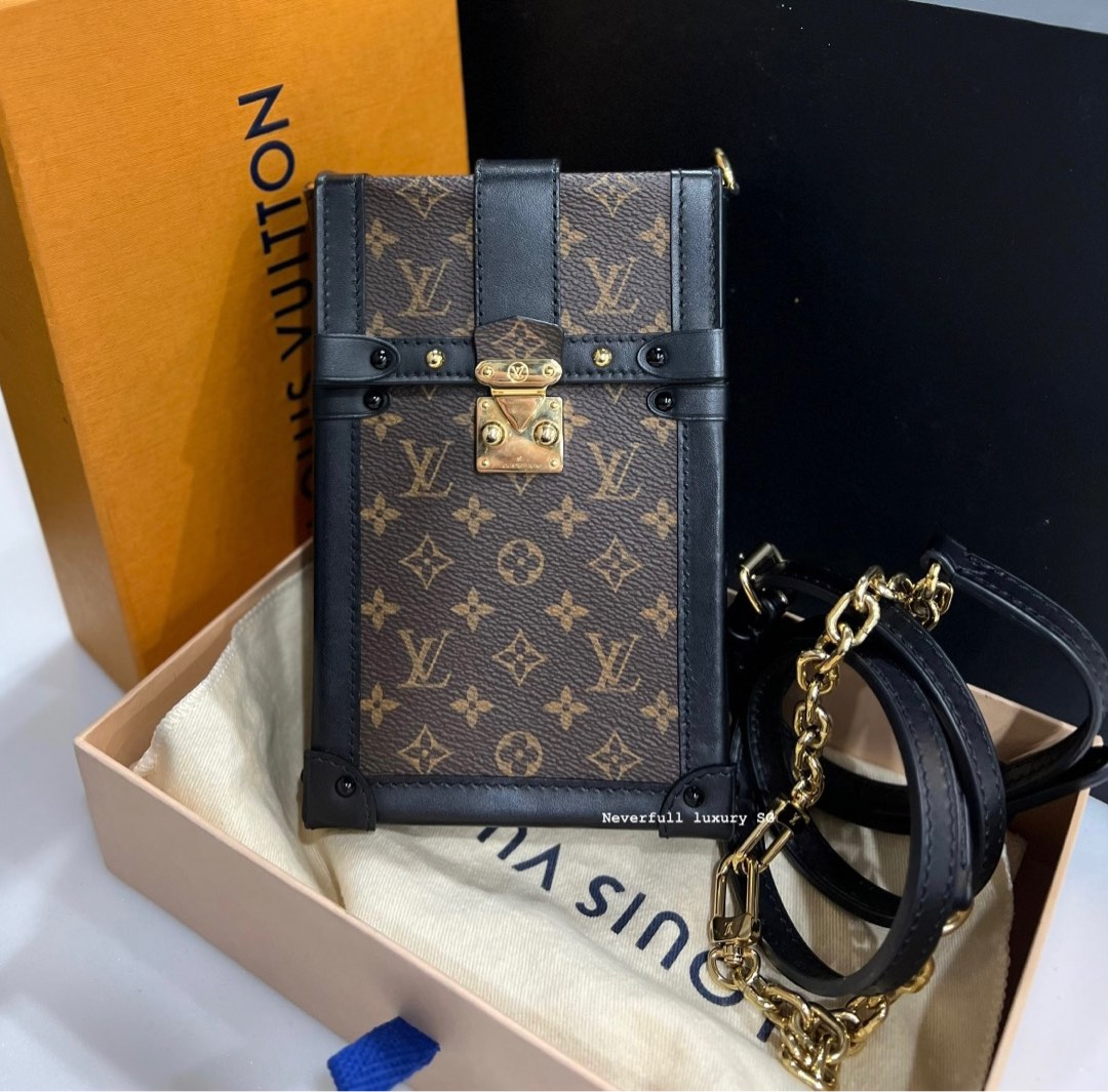 Louis Vuitton Trunk Vertical Monogram Noir Bag, Luxury, Bags & Wallets on  Carousell