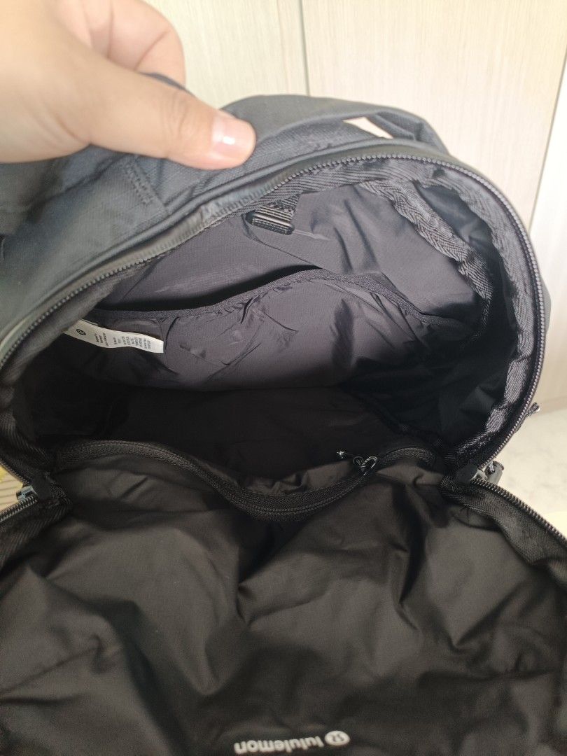 Lululemon waterproof backpack clearance