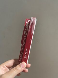 Luxcrime Ultra Smooth Lip Liner Shade Candy Apple