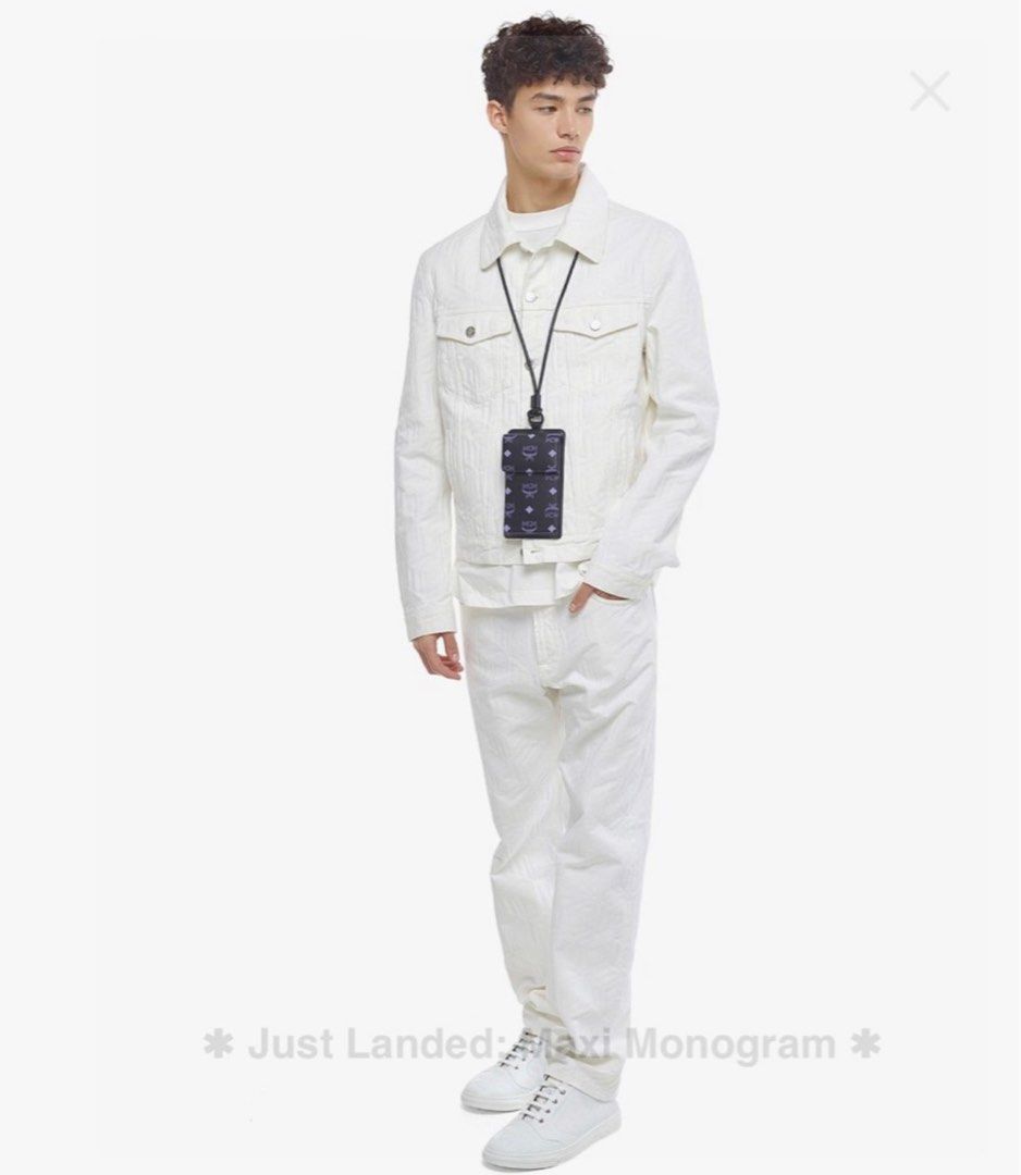 MCM Lanyard Phone Case (Category: Luxury Bags & Wallets) located in Taytay. Submitted by becha1 (Listing ID 1237972579, Image 1). Description: Complete with box, cloth and paperbag.