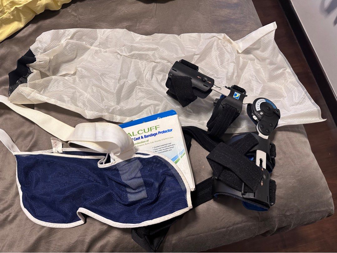 Medical Aid for arm injury, Health & Nutrition, Medical Supplies