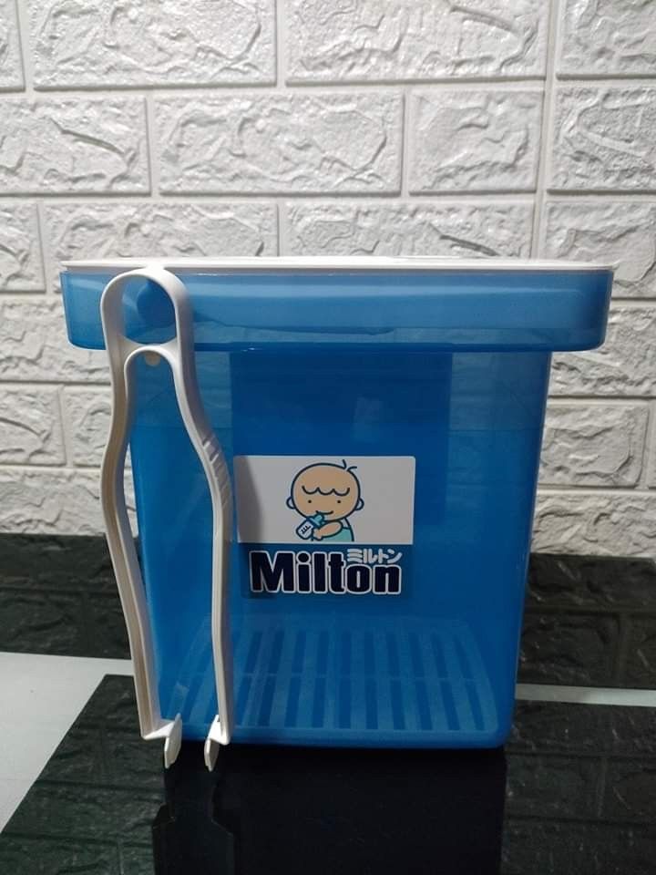 Milton Microwaveable Bottle Sterilizer/Storage (Category: Breastfeeding & Bottle Feeding) located in Dasmarinas. Submitted by sheanne0828 (Listing ID 1245743722, Image 2). Description: .