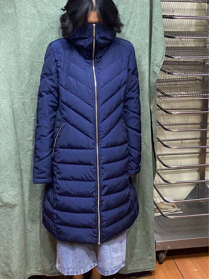 Le camicie di clearance chiara