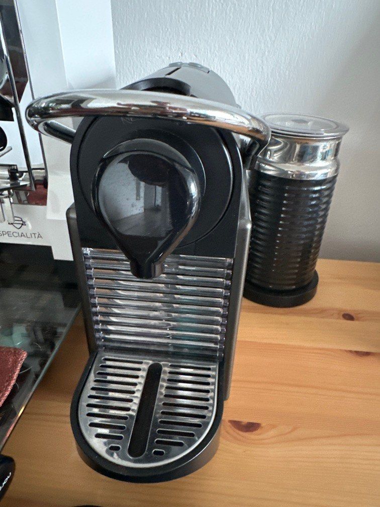 NESPRESSO De'Longhi Pixie EN125.M - Kávovar na kapsle