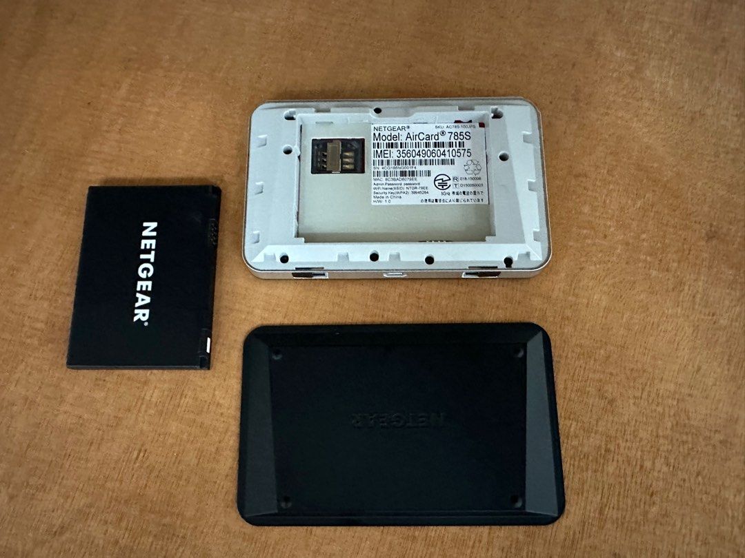 NETGEAR AIRCARD AC785S AC785-100JPS 日本4G LTE MIFI 蛋熱點分享無鎖