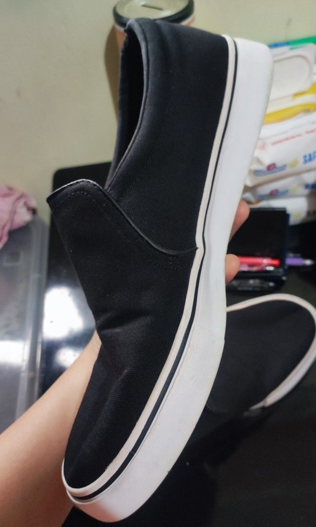 Nike Court Royale Slip On on Carousell