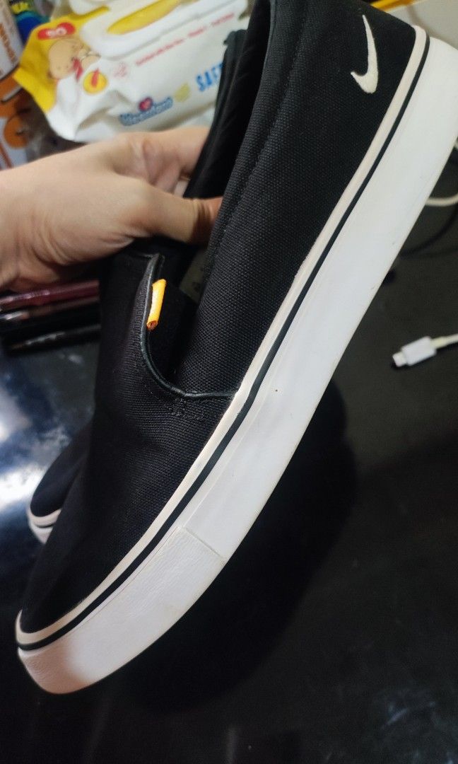Nike Court Royale Slip On on Carousell