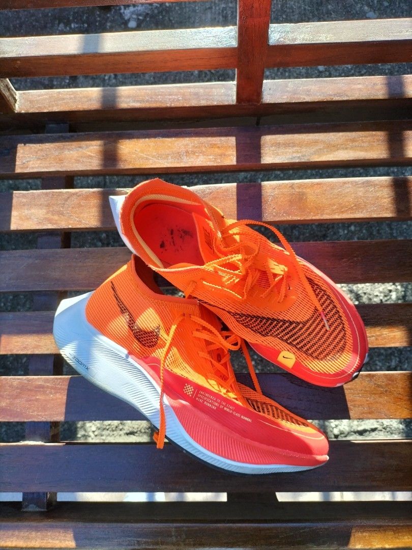 Nike online vaporfly orange