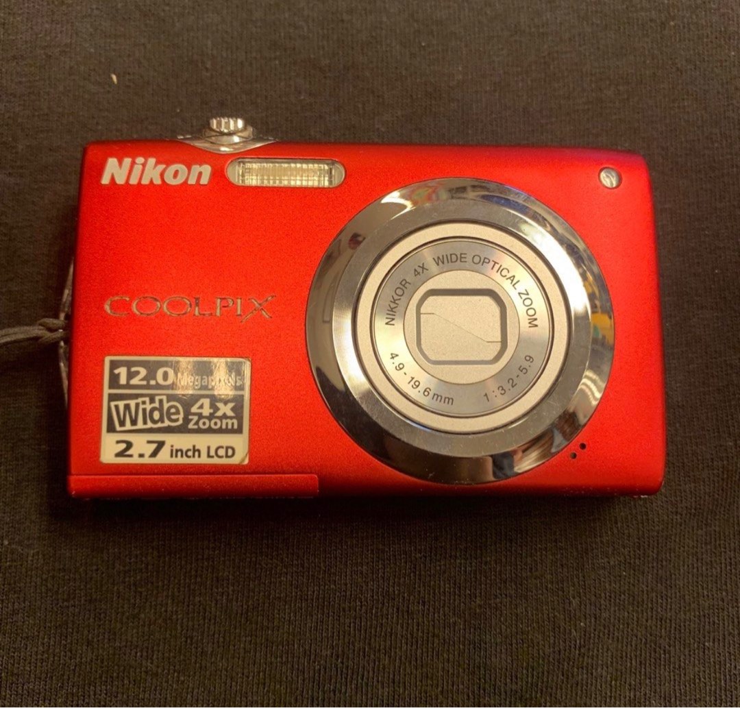 Nikon coolpix s3000 ccd camera, Photography, Cameras on Carousell