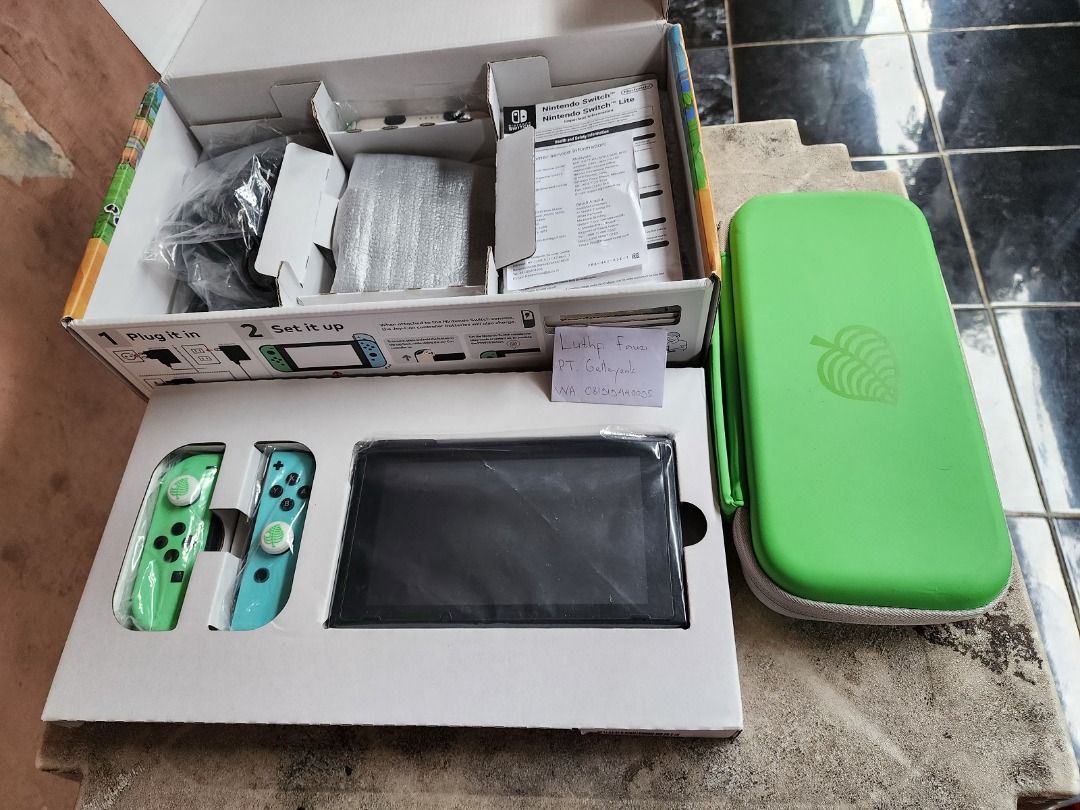 Nintendo Switch v2 Animal Crossing ACNH Limited Edition Fullset 09