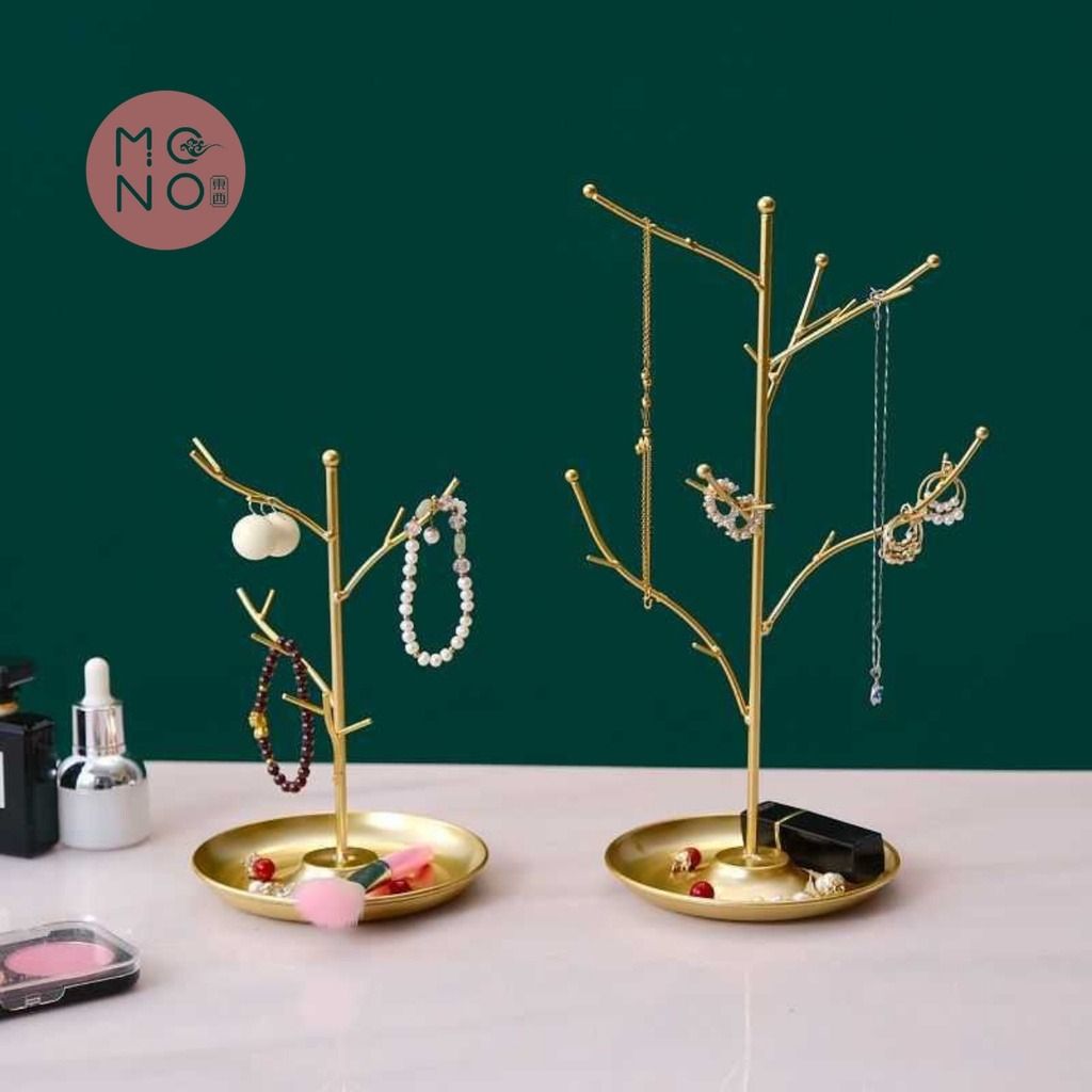 Gold jewelry sale tree