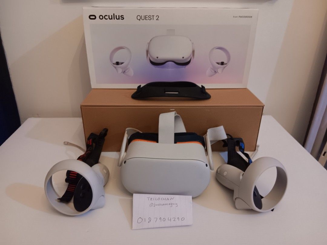 Oculus Quest 2 64GB w/ Accessories, Video Gaming, Gaming