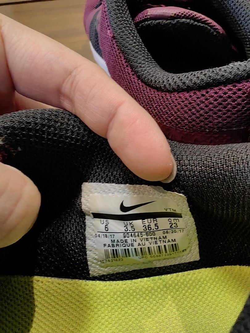 Original Nike rubber shoes Size 6 US (Category: Sneakers) located in Manila. Submitted by dkt_online (Listing ID 1245667541, Image 2). Description: For Sale Original Nike rubber shoes Size 6 US Good used condition Php 1000 Rfs: not being used anymore Pick up: Sta. Mesa Manila.