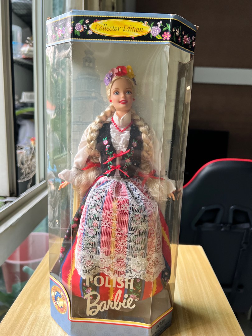 Polish barbie store