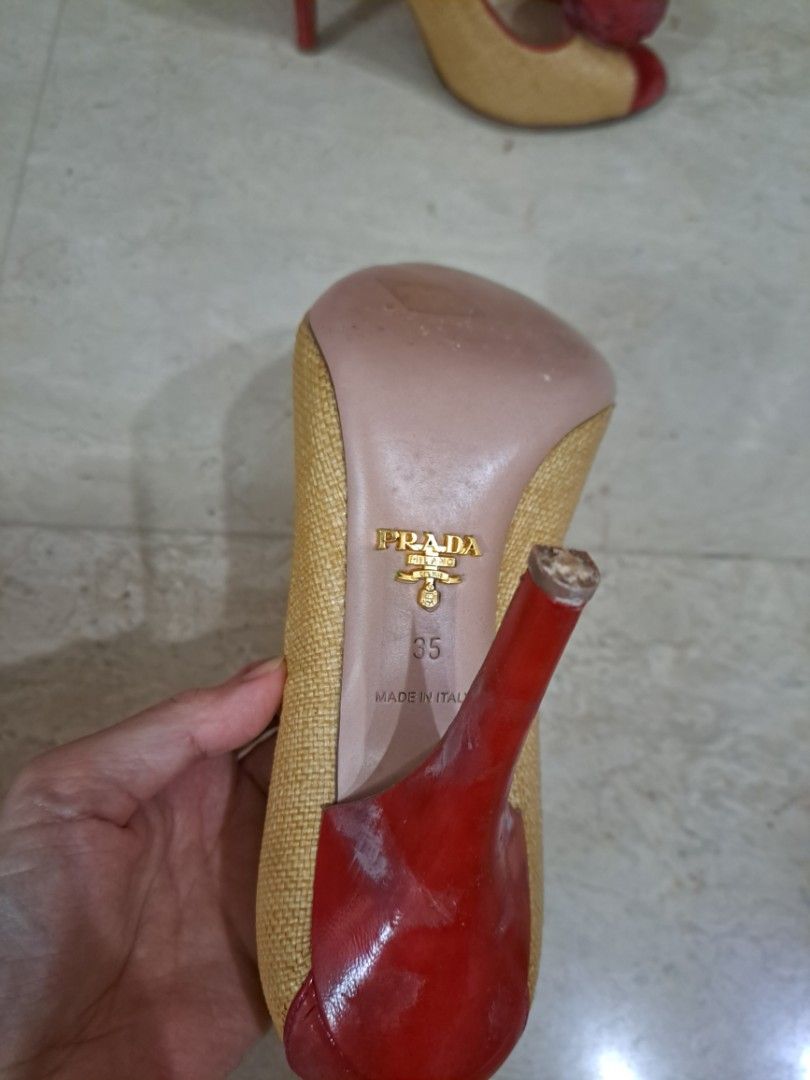 Red bottom heels prada best sale