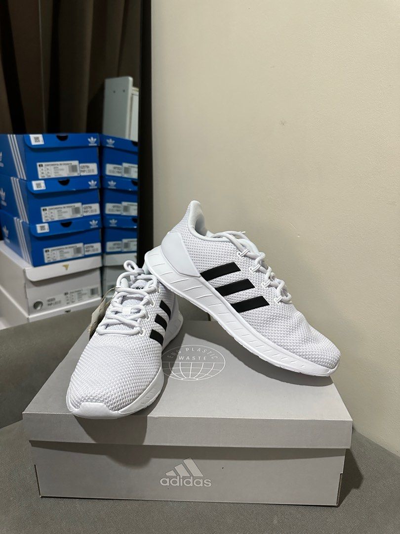 Adidas questar flow cloud white online
