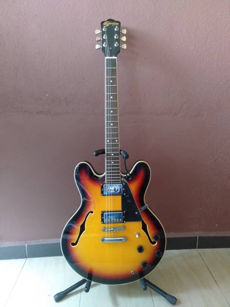 Rare Combo 8 Guitar Collection,3 Bass Guitar Collection EPIPHONE BASS, DEARMOND JETSTAR 90s BASS