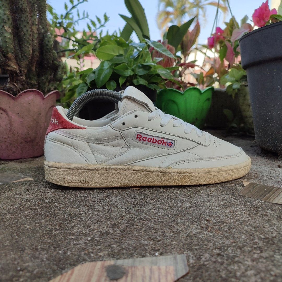 Reebok Club C85 Vintage, Fesyen Pria, Sepatu , Sneakers di Carousell