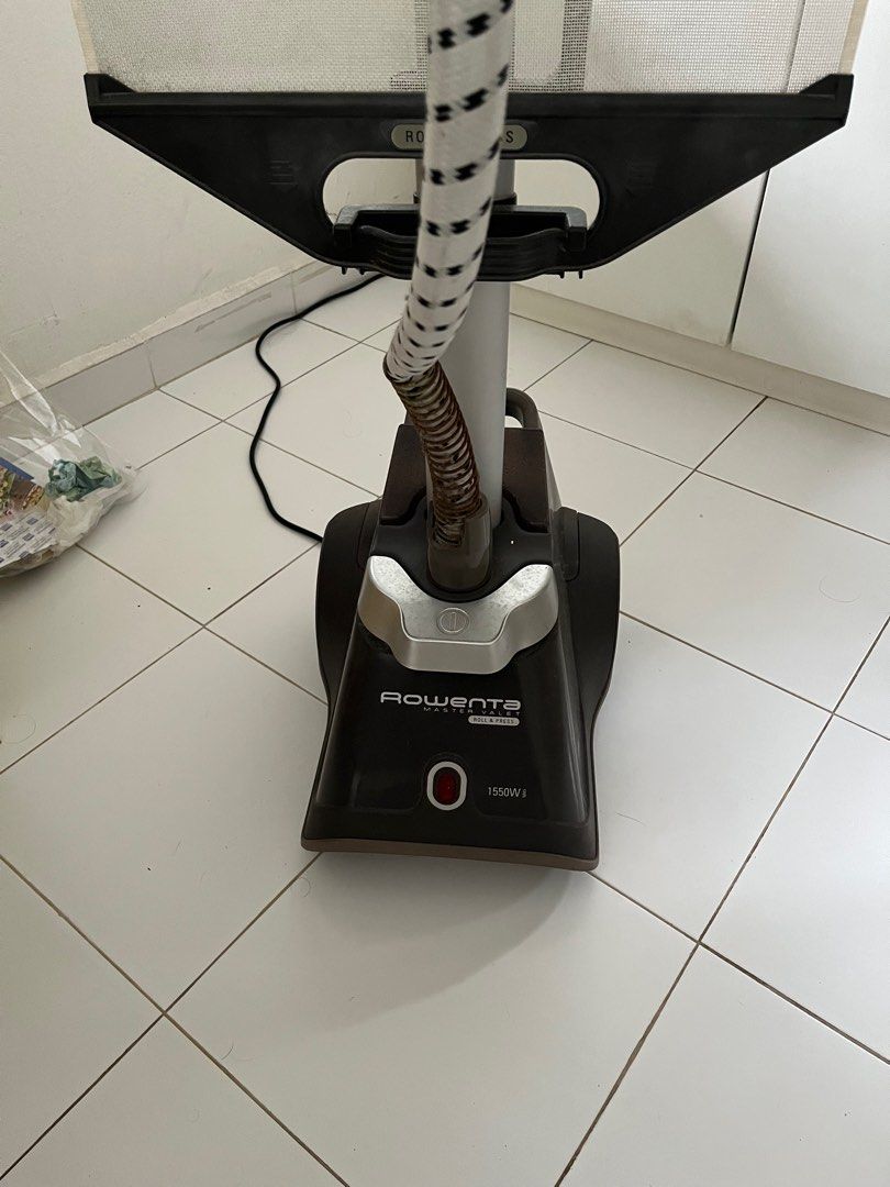 Rowenta garment steamer, TV & Home Appliances, Irons & Steamers on