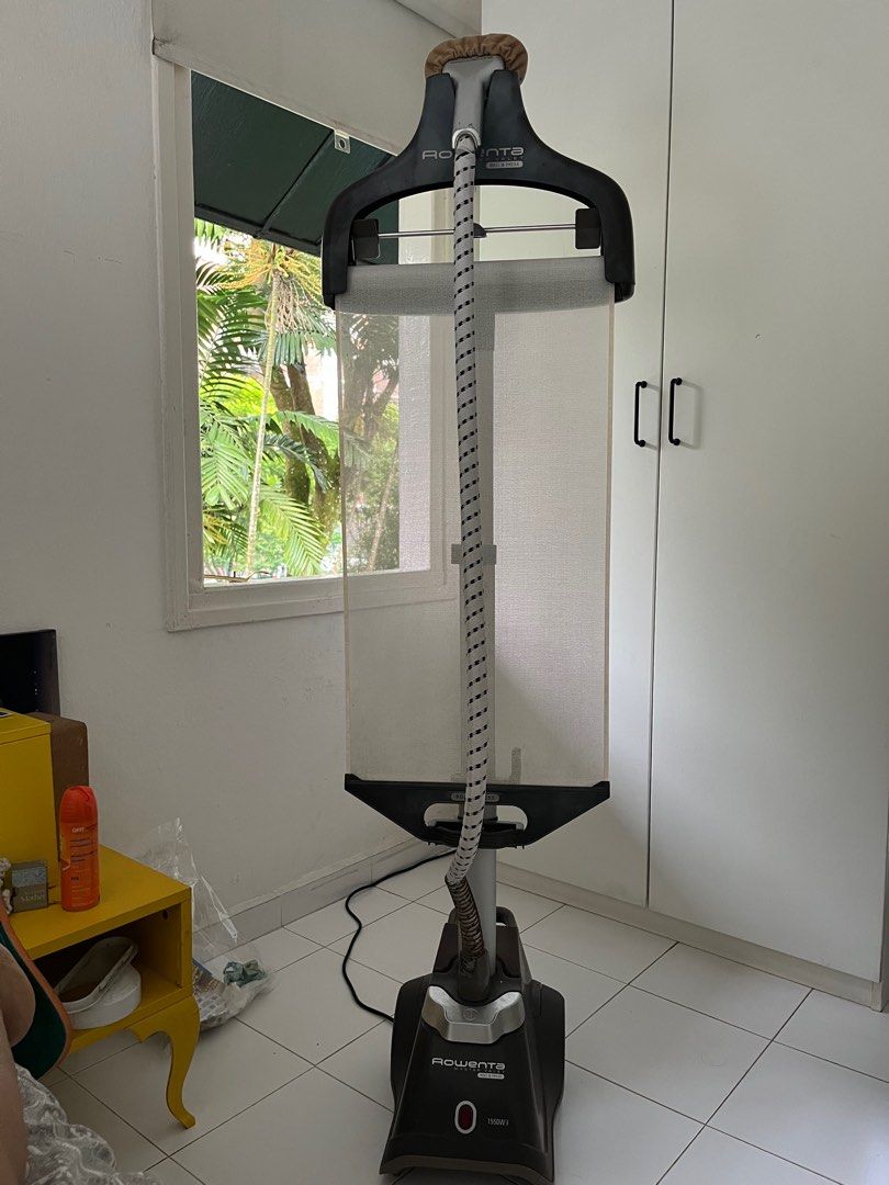 Rowenta garment steamer, TV & Home Appliances, Irons & Steamers on