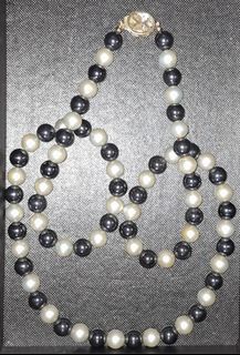 Celebrity Royalty Pearl Necklace