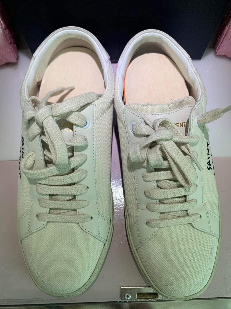 Saint Laurent Court Classic on Carousell