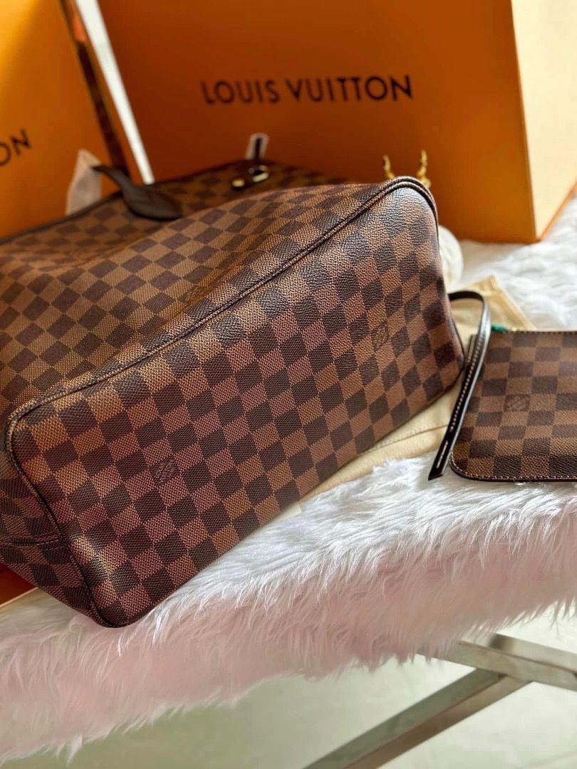 Louis Vuitton Neverfull MM Shoulder Bag - Farfetch