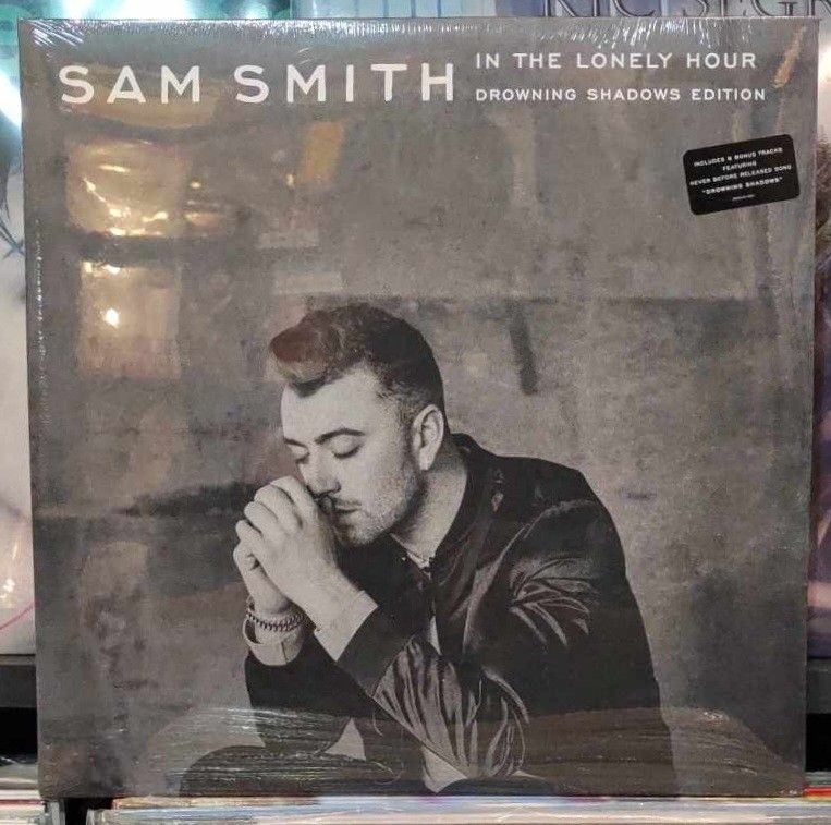 SAM SMITH : IN THE LONELY HOUR- DROWNING SHADOWS EDITION [2× VINYL/LP'S],  Hobbies & Toys, Music & Media, Vinyls on Carousell