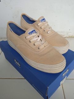 (Kategori: ) berada di . Dikirim oleh zelindra (ID iklan 1245710456, Gambar 1). Deskripsi: .