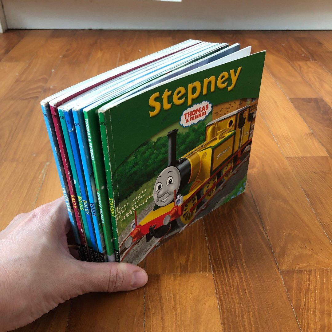 Set of 7 Thomas the Train Thomas and Friends English story books