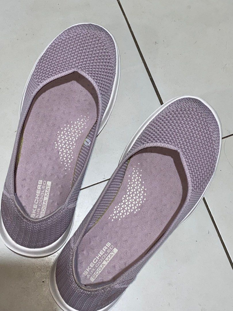 womens skechers air cooled goga mat